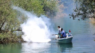 Antalya Büyükşehir Belediyesi, halk sağlığını korumak amacıyla kent genelinde vektörle