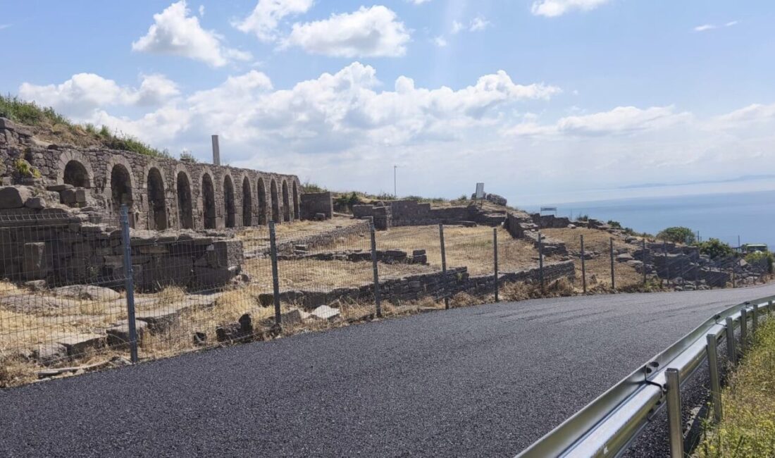 Çanakkale’de İl Özel İdaresi Yol ve Ulaşım Hizmetleri Müdürlüğünce Assos