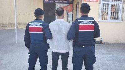 Çanakkale’de jandarma ekiplerince çeşitli suçlardan aranan 101 şüpheli yakalanırken 18’i