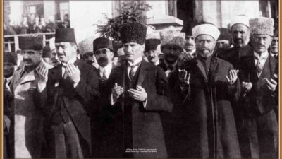 Çanakkale’de Tarihçi Dr. Öğretim Üyesi Mithat Atabay tarafından Türkiye Büyük
