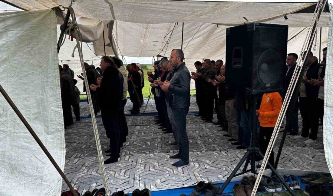 Eskişehir’in Sivrihisar ilçesinde uzun süredir edilen yağmur duaları, bu yıl