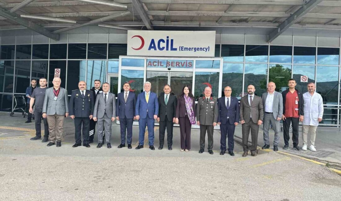 Çankırı’da Kurban Bayramı dolayısıyla düzenlenen programda, protokol üyeleri bayramda görevli
