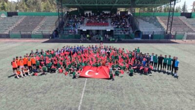 Çayırova’da 19 Mayıs Atatürk’ü Anma, Gençlik ve Spor Bayramı etkinlikleri