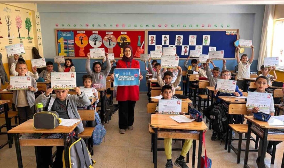 Tunceli’nin Çemişgezek ilçesinde ‘Sağlıklı Çocuk, Sağlıklı Gelecek’ programı kapsamında bilgilendirme