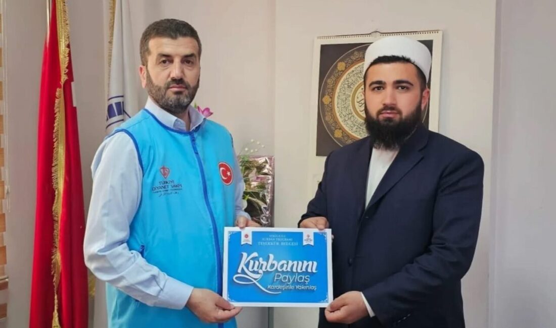 Diyarbakır’ın Çermik ilçesinde görevli imam, 54 vekaletli kurban bağışı topladı.
