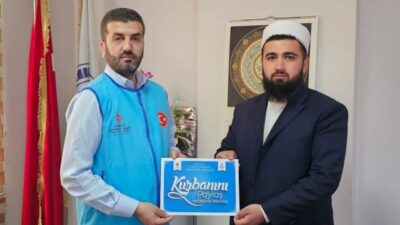 Diyarbakır’ın Çermik ilçesinde görevli imam, 54 vekaletli kurban bağışı topladı.