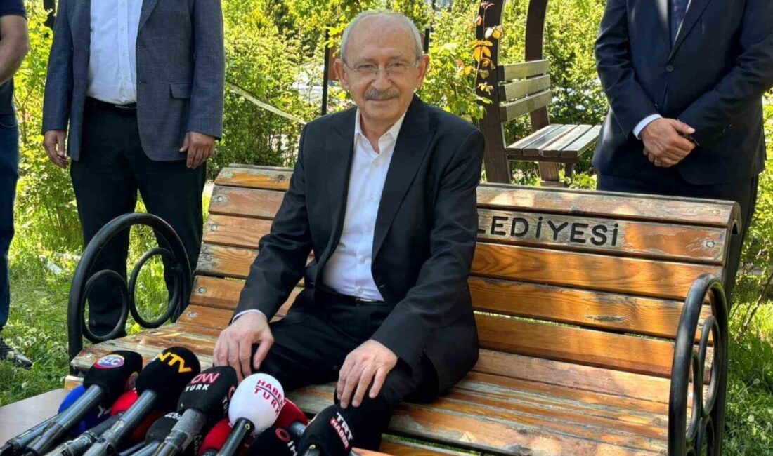 Cumhuriyet Halk Partisi (CHP) Genel Başkanı Kemal Kılıçdaroğlu, “Kurultaysız bir