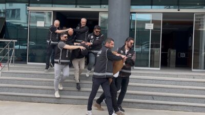 Bursa’da çiftçileri kumar masasında borç batağına sürükledikleri, yüksek faizle para