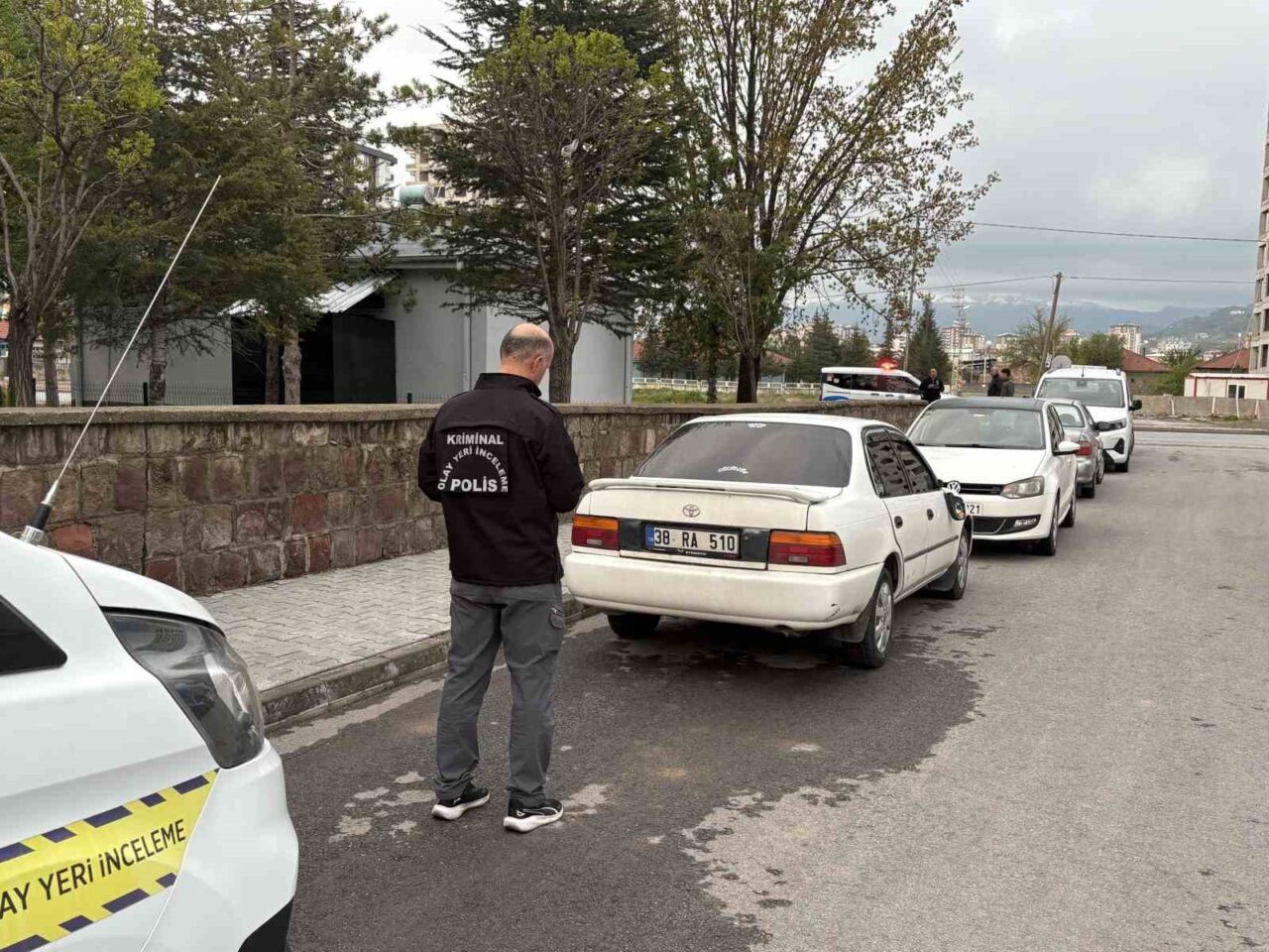 Kayseri’nin Kocasinan ilçesinde bir akaryakıt istasyonunda iddiaya göre ‘çakmak isteme’