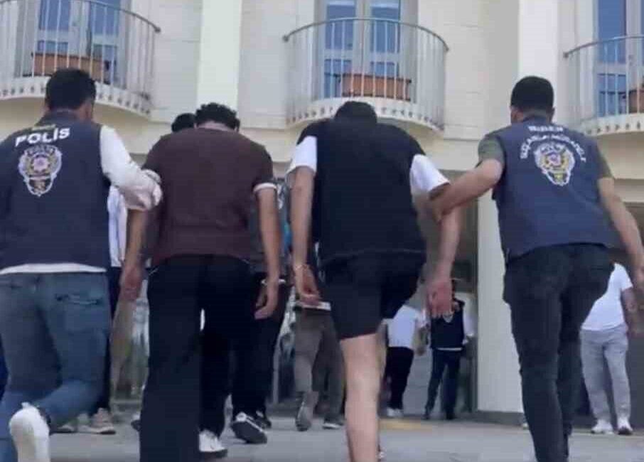 Muğla’nın Bodrum ilçesinde internet uygulaması üzerinden çocuk istismarı görüntüleri satın