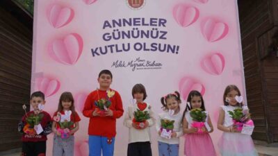 Bilecik Belediyesi tarafından hazırlanan program kapsamında Sanat Sokağı’nda bir araya