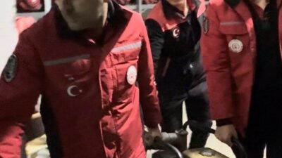 Çorum Belediyesi İtfaiye Müdürlüğü, 14 kişilik destek personeliyle selin vurduğu