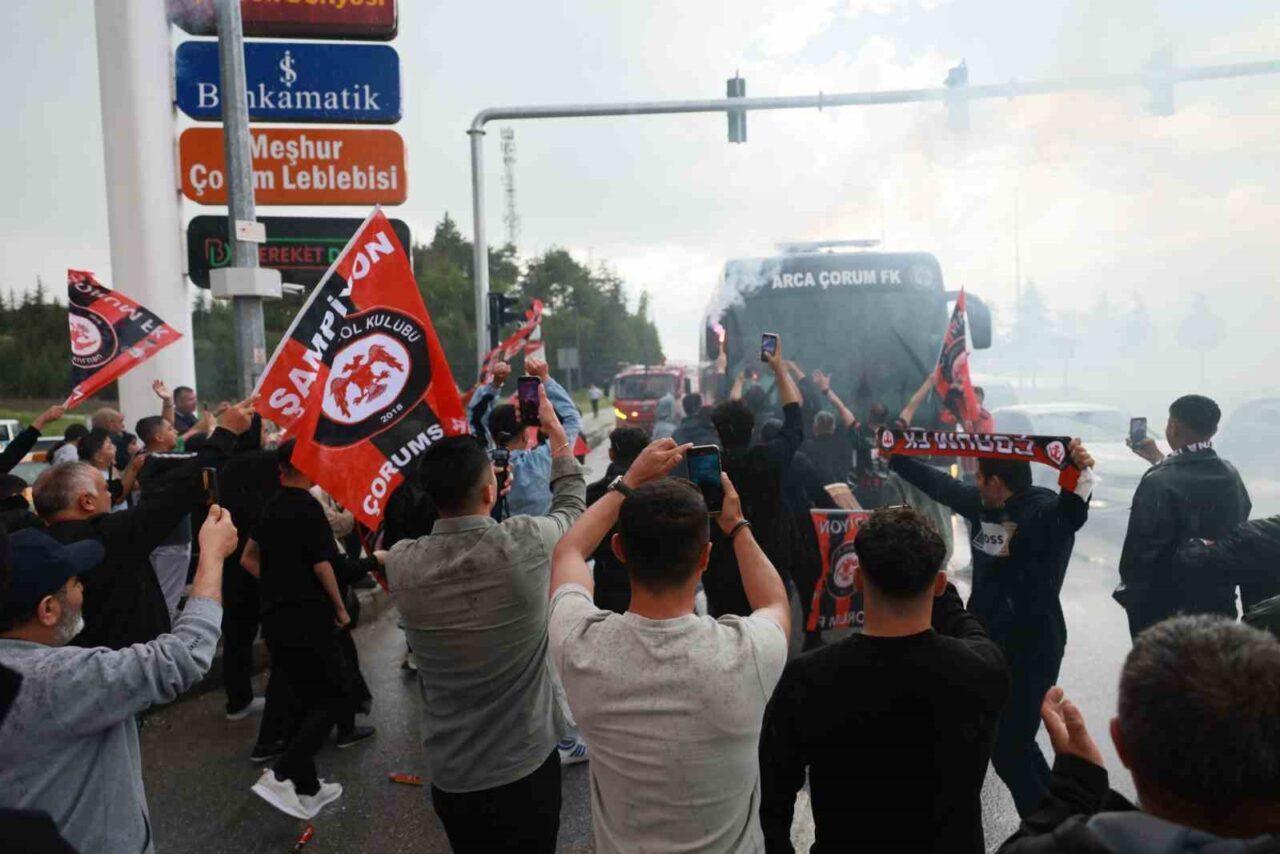 Trendyol 1. Lig play-off finalinde Esenler Erokspor’u 2-0 mağlup ederek