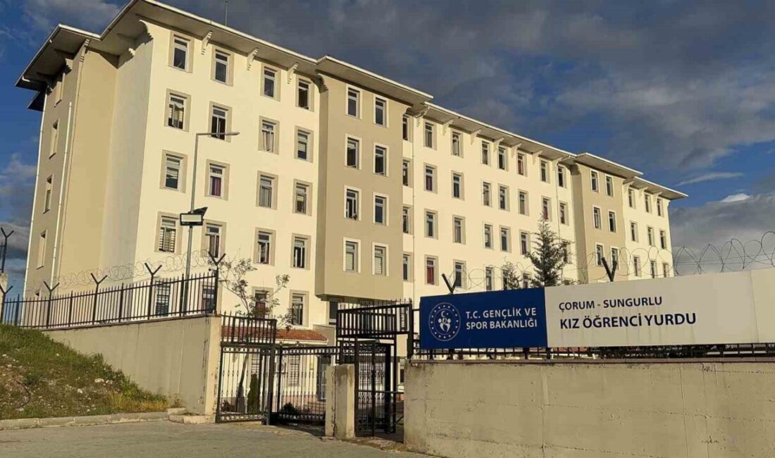 Çorum’un Sungurlu ilçesinde KYK yurdunda akşam yemeği yedikten sonra zehirlenme
