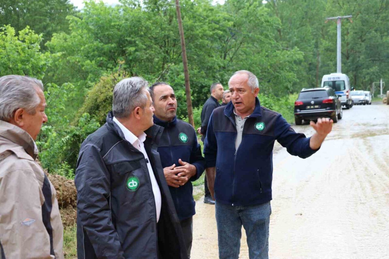 Düzce’nin Cumayeri ilçesinde etkili olan yoğun yağışların ardından harekete geçen