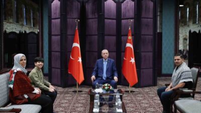 Cumhurbaşkanı Recep Tayyip Erdoğan, Gazze dramını anlatan videolarıyla tanınan 11