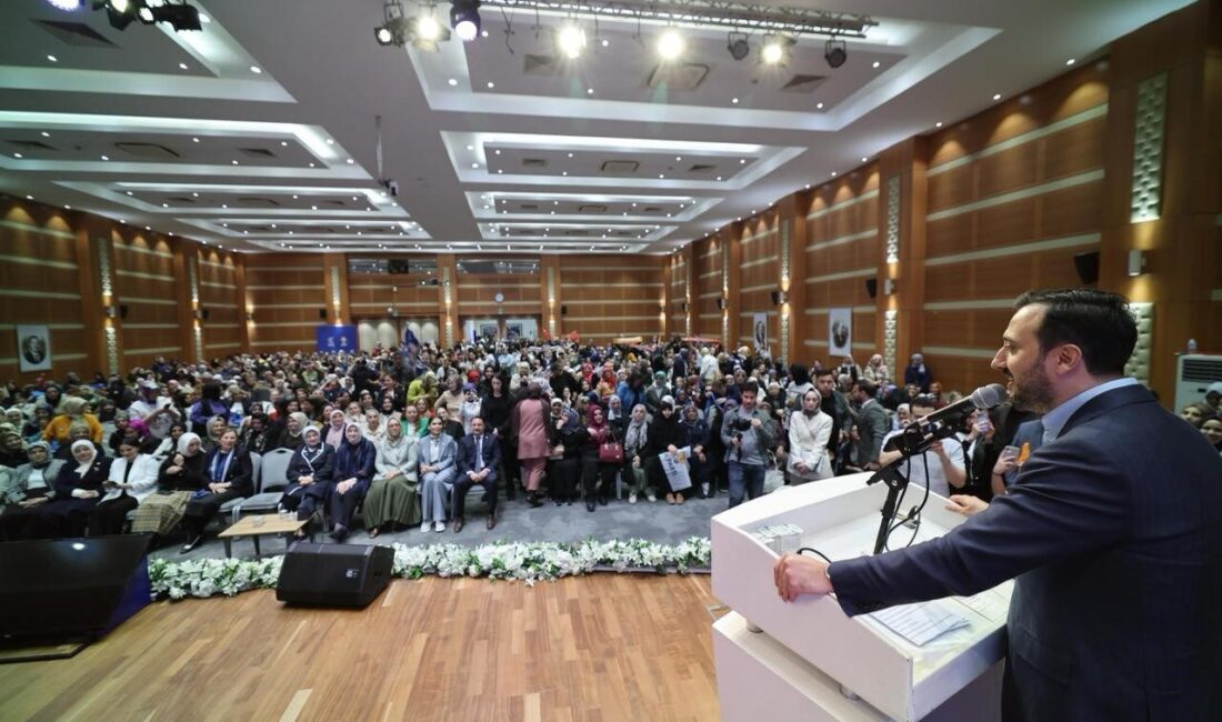 Cumhurbaşkanı Recep Tayyip Erdoğan, AK Parti İstanbul İl Kadın Kolları
