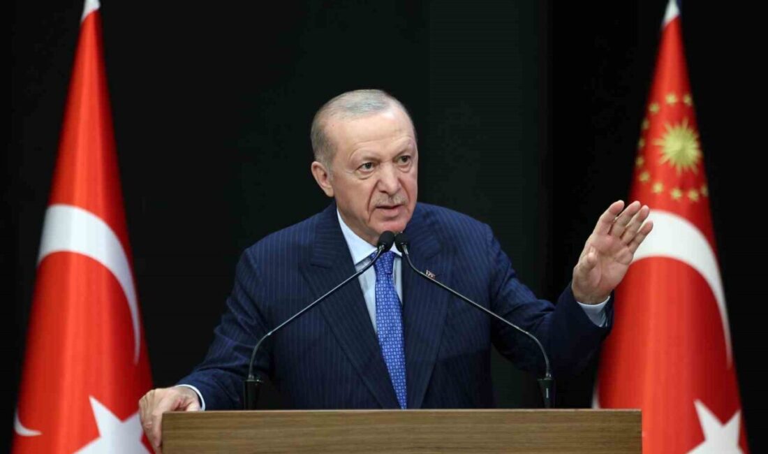 Cumhurbaşkanı Recep Tayyip Erdoğan, “Hiç kusura bakmasınlar, muhalefet öyle istiyor