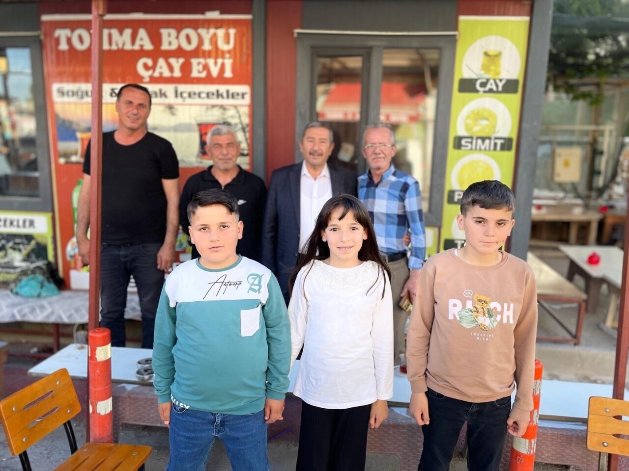 Darende Belediye Başkanı Alican Bozkurt, çarşı esnafını ziyaret ederek vatandaşların
