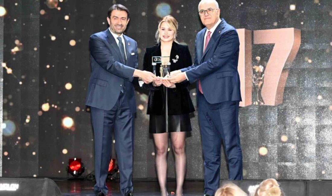 Singapur’da düzenlenen Dünya Şampiyonası’nda 5 altın madalya kazanan milli para
