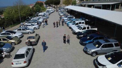 Manisa’nın Demirci ilçesinde her hafta pazar günü kurulan 2. el