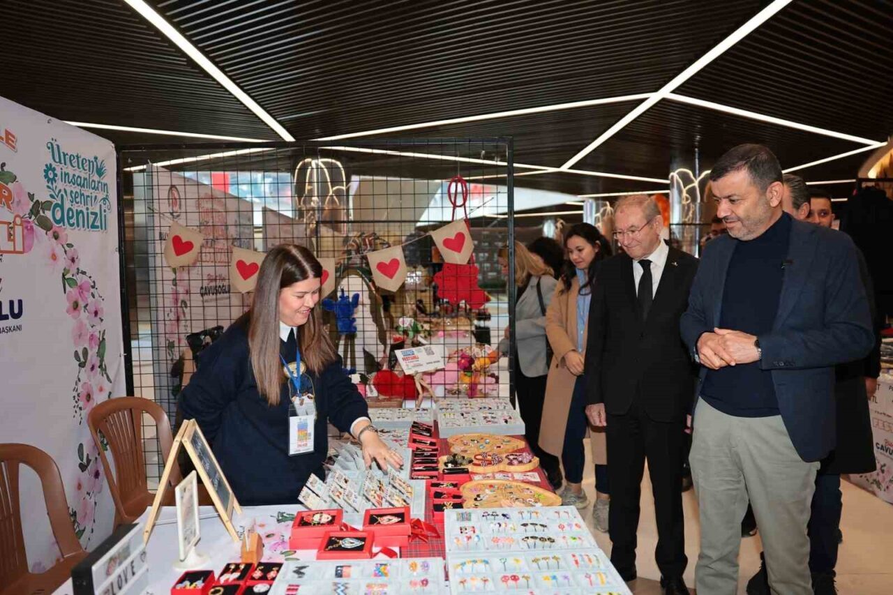 Denizli Büyükşehir Belediyesi, Anneler Günü heyecanını kadın emeğinin gücüyle birleştiriyor.
