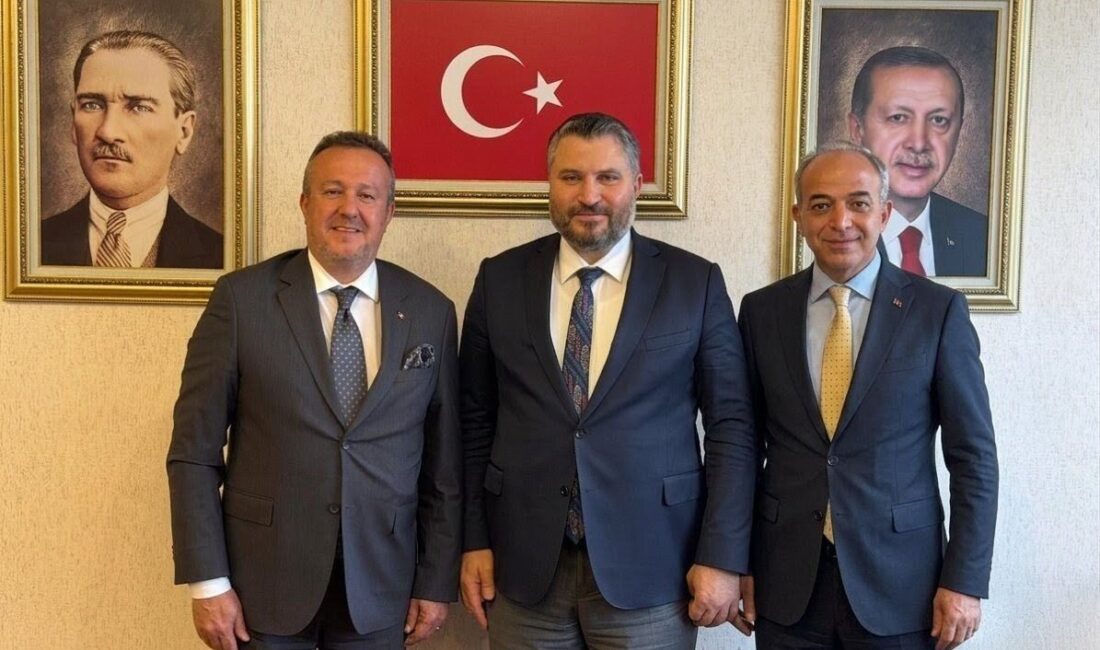 Denizli OSB Yönetim Kurulu Başkanı Selim Yaymanoğlu ile Bölge Müdürü