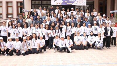 Denizli’nin Güney ilçesinde, Fevzi Tokat Ortaokulu öğrencileri tarafından hazırlanan Bilim