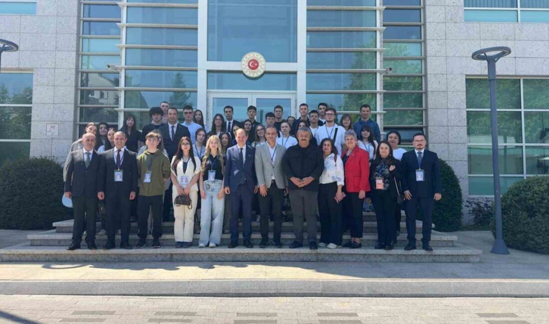 Moldova’nın Gagauz Özerk Bölgesinde gerçekleştirilen kardeş okul programı, Denizli ile