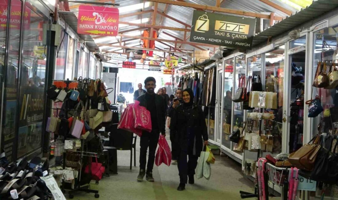 Kahramanmaraş merkezli depremlerin ardından yaralarını sarmaya çalışan Malatya’da, Kurban Bayramı