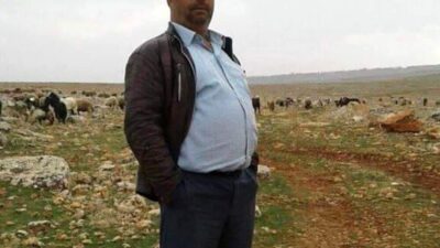 Şanlıurfa’nın Birecik ilçesinde devrilen traktörün altında kalarak ezilen sürücü hayatını