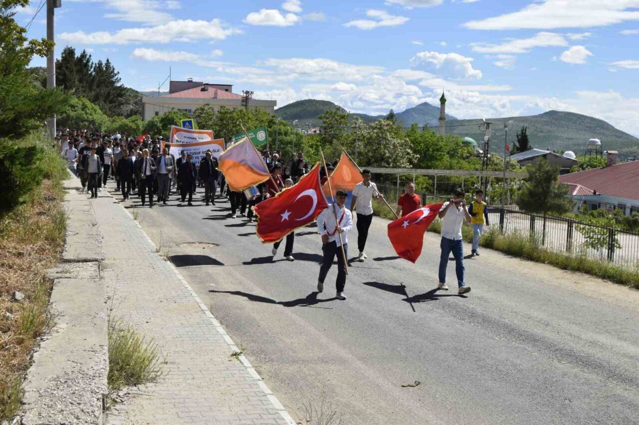 Diyarbakır’ın Dicle ve Çermik ilçesinde 19 Mayıs Atatürk’ü Anma, Gençlik