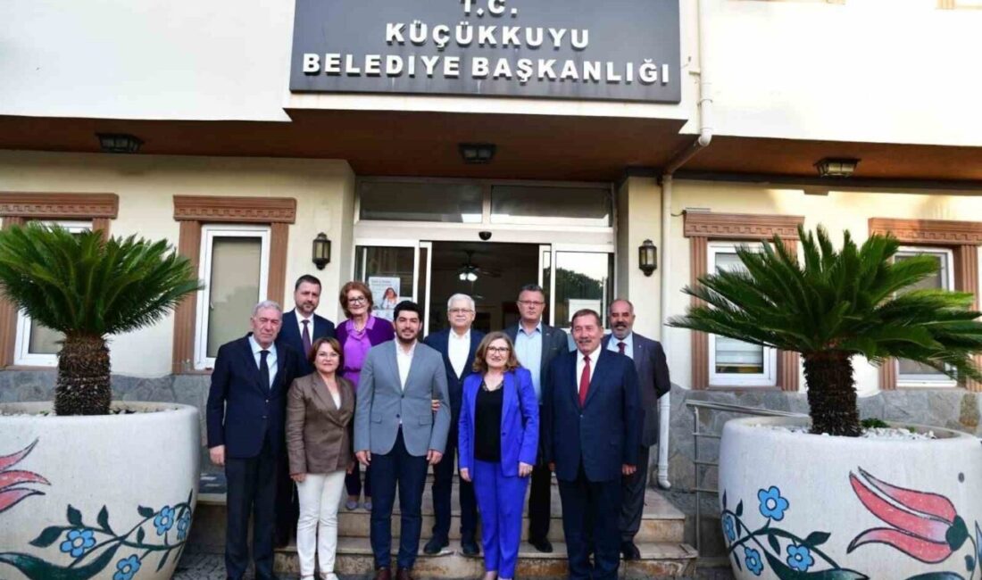 Didim Belediye Başkanı Hatice Gençay, Küçükkuyu’da düzenlenen Çevreci Belediyeler Birliği