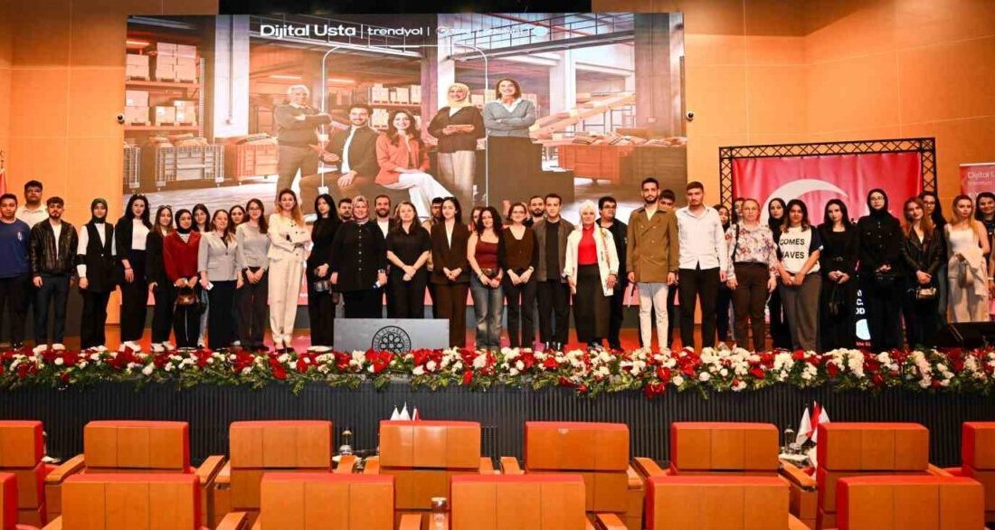 Gençlerin dijital yetkinliklerini artırarak KOBİ’lerin e-ticaret ve e-ihracata katılım süreçlerine
