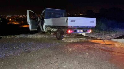 Bursa’nın İnegöl ilçesinde meydana gelen kazada, alkollü sürücünün kontrolünden çıkan