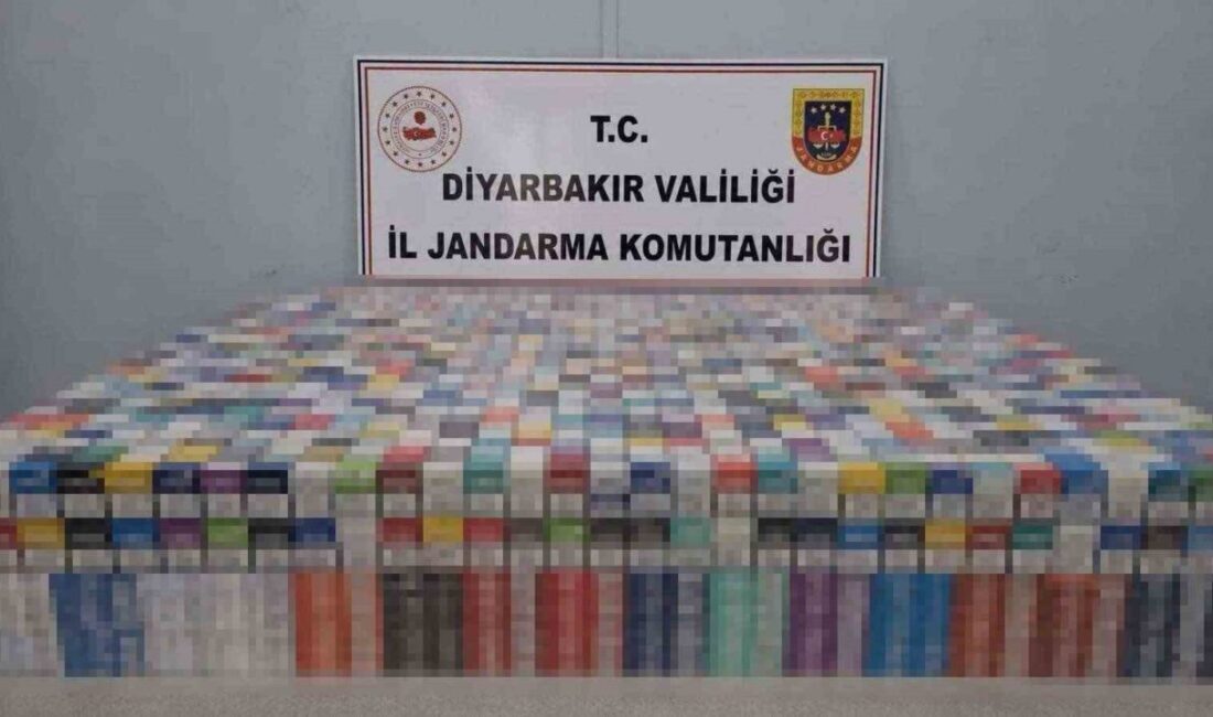 Diyarbakır’da jandarma ekiplerince düzenlenen kaçakçılık operasyonlarında 40 bin 84 paket