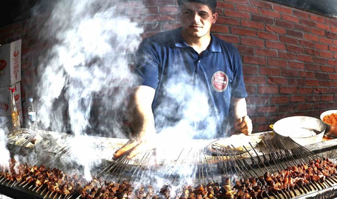 Diyarbakır, 9 günlük Kurban Bayramı tatiliyle birlikte yerli ve yabancı