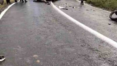 Diyarbakır’ın Çermik ilçesinde otomobil ile kafa kafaya çarpışan motosikletin sürücüsü