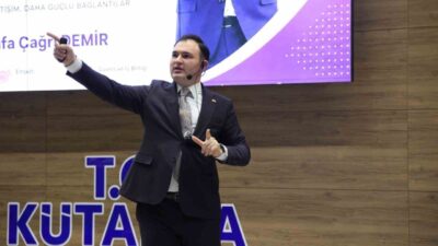 Kütahya Dumlupınar Üniversitesi Kurumsal İletişim Koordinatörü ve iletişim bilimci Öğretim