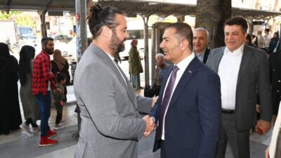Denizli Ticaret Odası Başkanı (DTO) Uğur Erdoğan, Denizli Gazeteciler Cemiyeti’ne