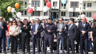 Manisa’nın Kula ilçesinde 10-16 Mayıs Dünya Engelliler Haftası dolayısıyla Engelsiz