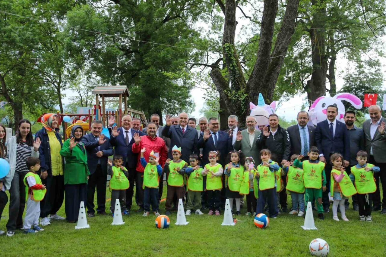 Düzce Belediyesi’nce Engelliler Haftası kapsamında düzenlenen Engelsiz Yaşam Pikniği, Gölyaka