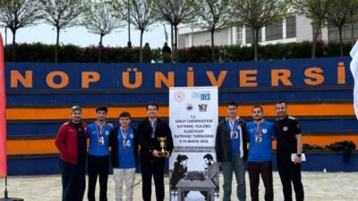 Düzce Üniversitesi Satranç Topluluğu Takımı, Sinop Üniversitesi ev sahipliğinde düzenlenen