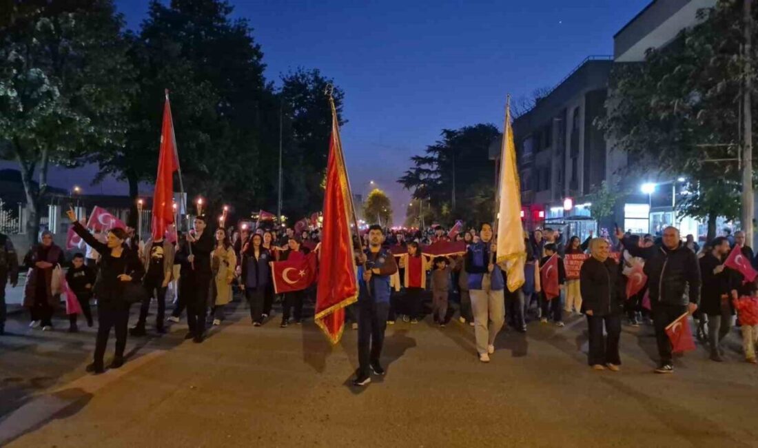 Düzce’de 19 Mayıs Gençlik ve Spor Bayramı kutlamaları çerçevesinde binlerce