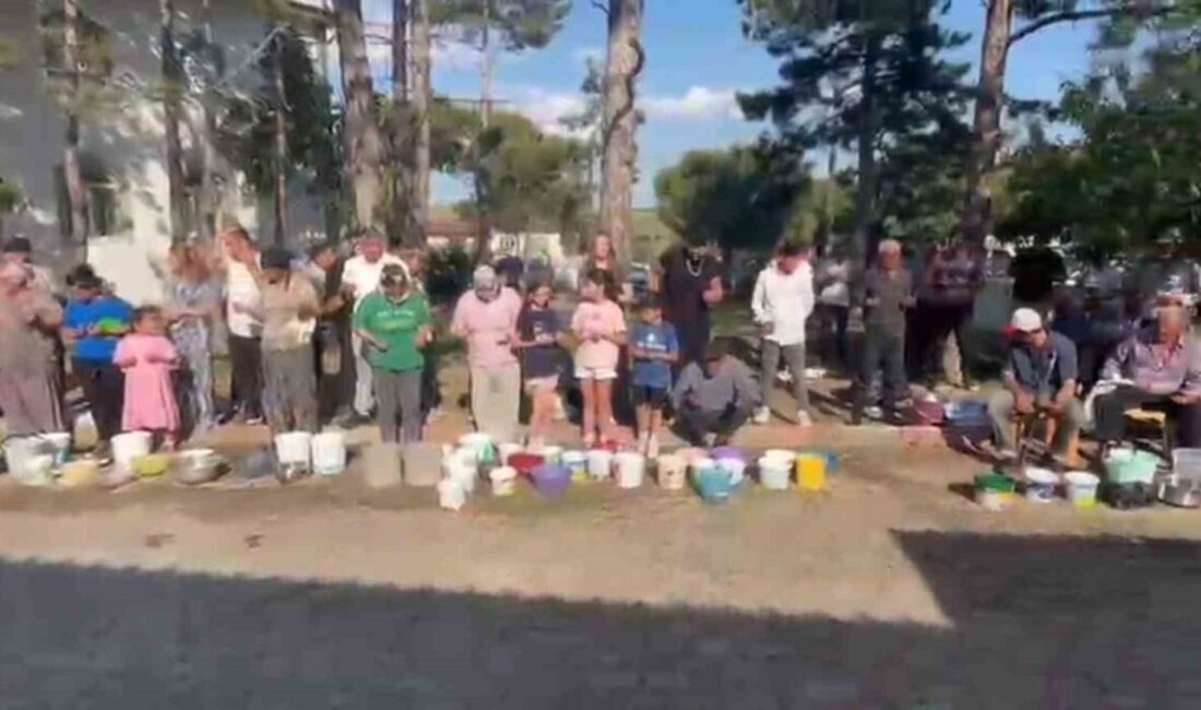 Edirne’nin Süloğlu ilçesine bağlı Akardere köyünde, her Kurban Bayramı’nda sürdürülen