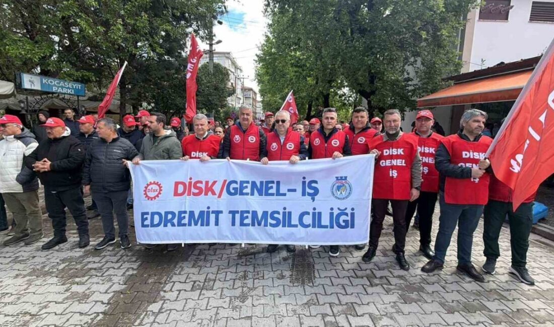 Balıkesir’in Edremit ilçesinde 1 Mayıs Emek ve Dayanışma Günü, işçi