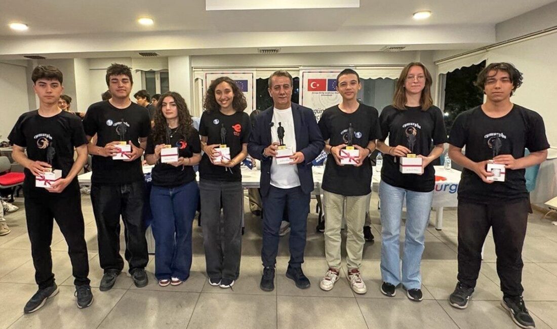 Efeler Belediyesi Dijital Gençlik Merkezi (DİGEM) tarafından düzenlenen Dijital Oyun