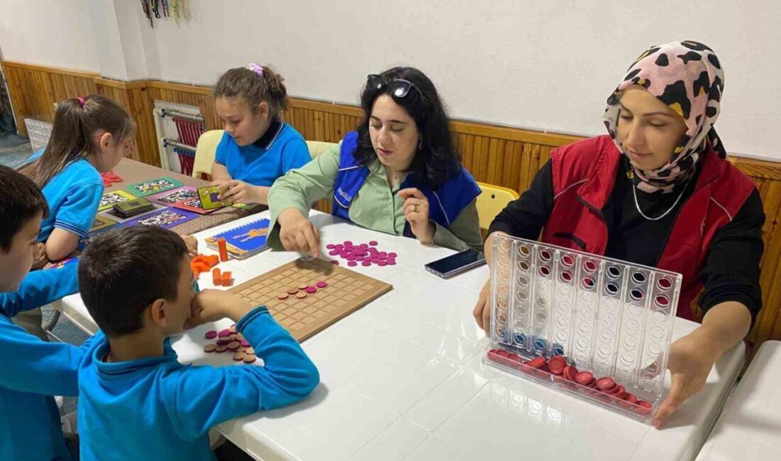 DÜZCE (İHA) – Düzce’de “Çevreme Duyarlıyım, Değerlerime Sahip Çıkıyorum” (ÇEDES)