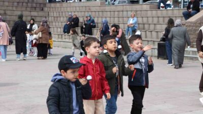 Yozgat’ta baharın gelişini kutlamak amacıyla ‘Eğrice Kutlaması’ düzenlendi. Yozgat Belediyesi