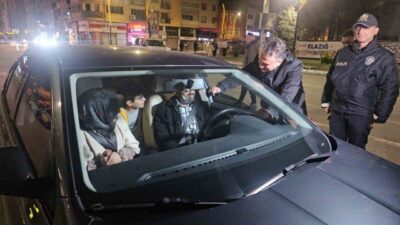 Elazığ’da polis ekiplerince Kurban Bayramı öncesi kent genelinde geniş kapsamlı